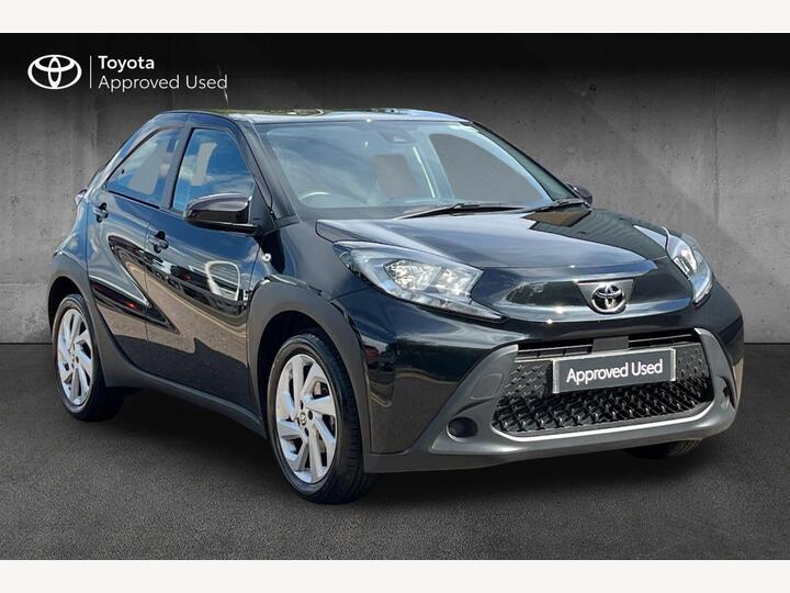 Toyota Aygo X 1.0 VVT-i Pure Euro 6 (s/s) 5dr Toyota Aygo X 1.0 VVT-i Pure Euro 6 (s/s) 5dr