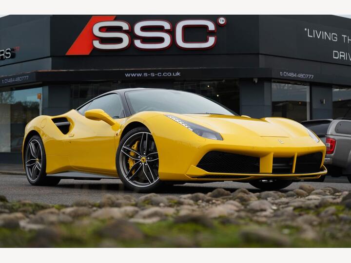 Ferrari 488 3.9T V8 GTB F1 DCT Euro 6 (s/s) 2dr Ferrari 488 3.9T V8 GTB F1 DCT Euro 6 (s/s) 2dr