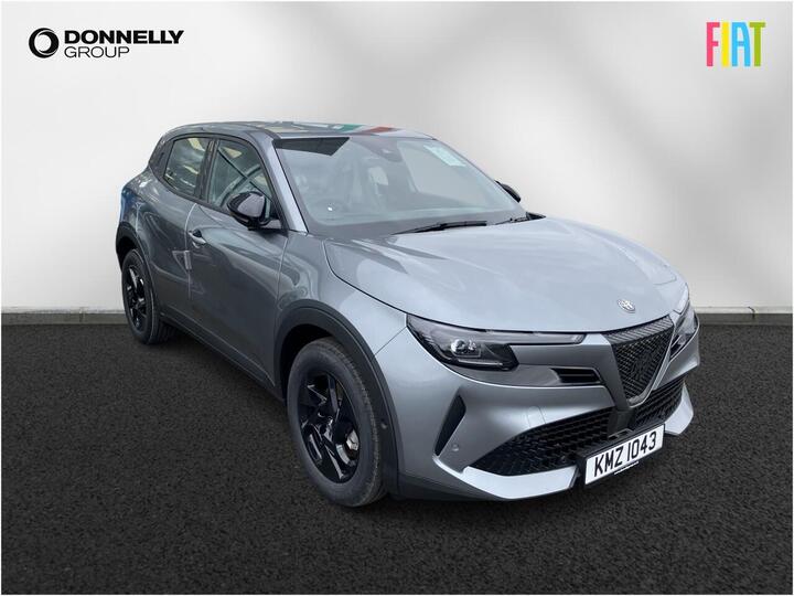 Alfa Romeo Junior 1.2 MHEV Ibrida E-DCT Euro 6 (s/s) 5dr
