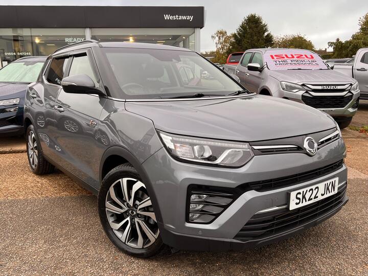 SsangYong Tivoli 1.5P Ultimate Nav Euro 6 (s/s) 5dr SsangYong Tivoli 1.5P Ultimate Nav Euro 6 (s/s) 5dr