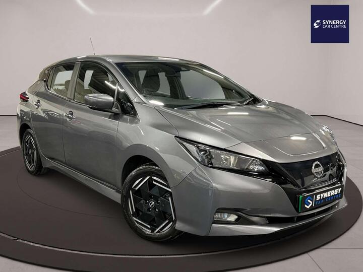 Nissan LEAF 39kWh Acenta Auto 5dr