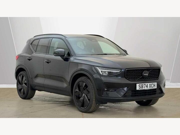 Volvo XC40 2.0 B4 MHEV Plus Black Edition DCT Auto Euro 6 (s/s) 5dr