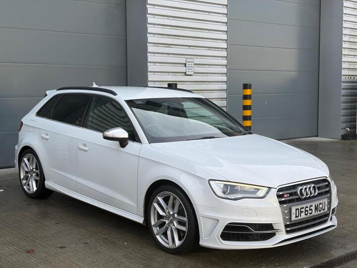 Audi S3 2.0 TFSI Sportback S Tronic Quattro Euro 6 (s/s) 5dr (Nav)