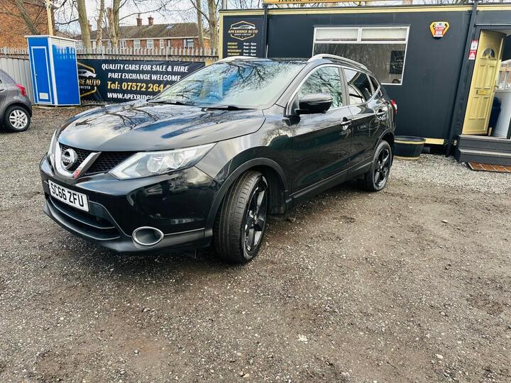 Nissan Qashqai 1.2 DIG-T N-Connecta 2WD Euro 6 (s/s) 5dr