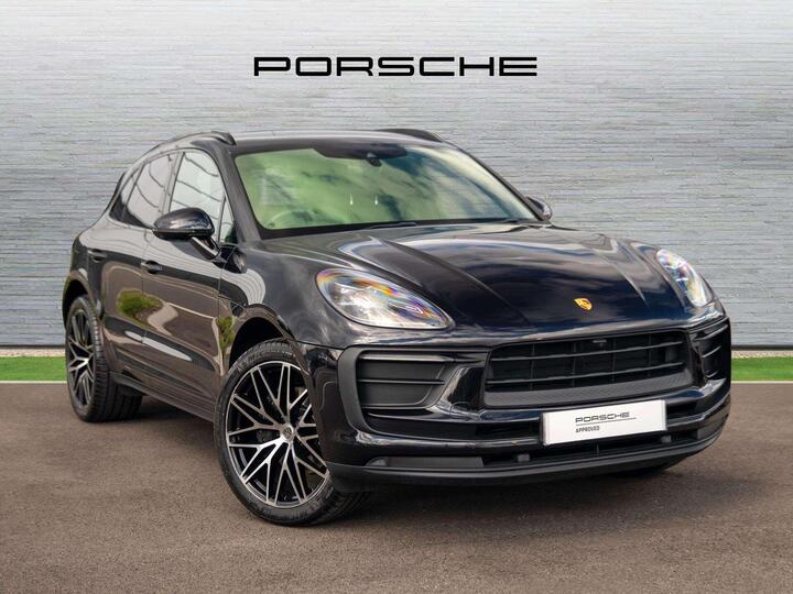 Porsche Macan 2.0T PDK 4WD Euro 6 (s/s) 5dr Porsche Macan 2.0T PDK 4WD Euro 6 (s/s) 5dr