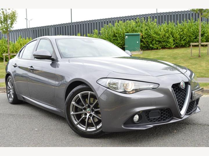 Alfa Romeo Giulia 2.2 TD Super Auto Euro 6 (s/s) 4dr