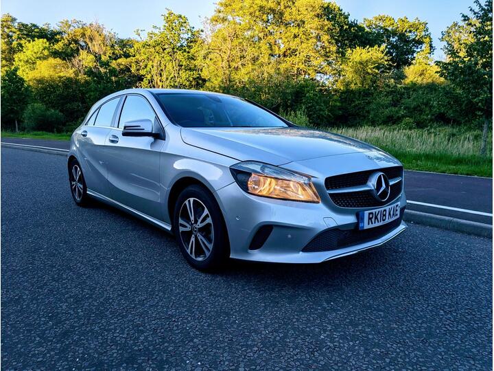 Mercedes-Benz A Class 1.6 A160 SE (Executive) Euro 6 (s/s) 5dr