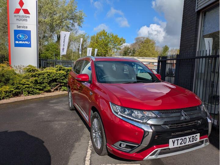 Mitsubishi Outlander 2.4h TwinMotor 13.8kWh Exceed Safety CVT 4WD Euro 6 (s/s) 5dr