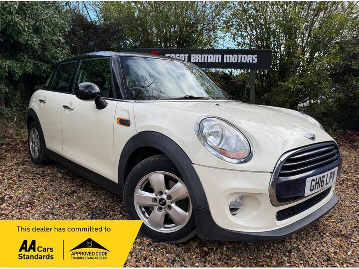 MINI Hatch 1.5 Cooper Auto Euro 6 (s/s) 5dr