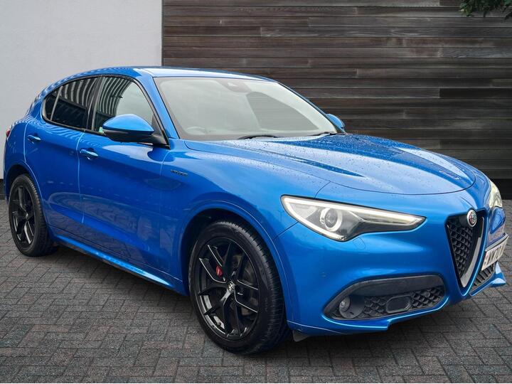 Alfa Romeo Stelvio 2.2 TD Veloce Auto Q4 AWD Euro 6 (s/s) 5dr Alfa Romeo Stelvio 2.2 TD Veloce Auto Q4 AWD Euro 6 (s/s) 5dr