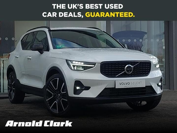Volvo XC40 2.0 B3 MHEV Ultra Dark DCT Auto Euro 6 (s/s) 5dr