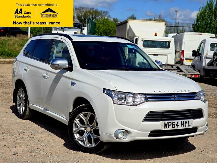 Mitsubishi Outlander 2.0h 12kWh GX4h CVT 4WD Euro 5 (s/s) 5dr Mitsubishi Outlander 2.0h 12kWh GX4h CVT 4WD Euro 5 (s/s) 5dr