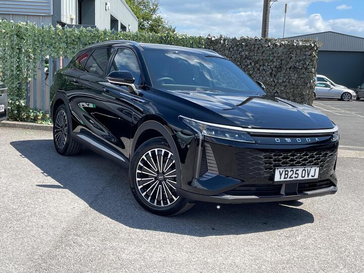 Omoda OMODA 9 1.5T SHS 34.46kWh Noble DHT3 4WD Euro 6 (s/s) 5dr