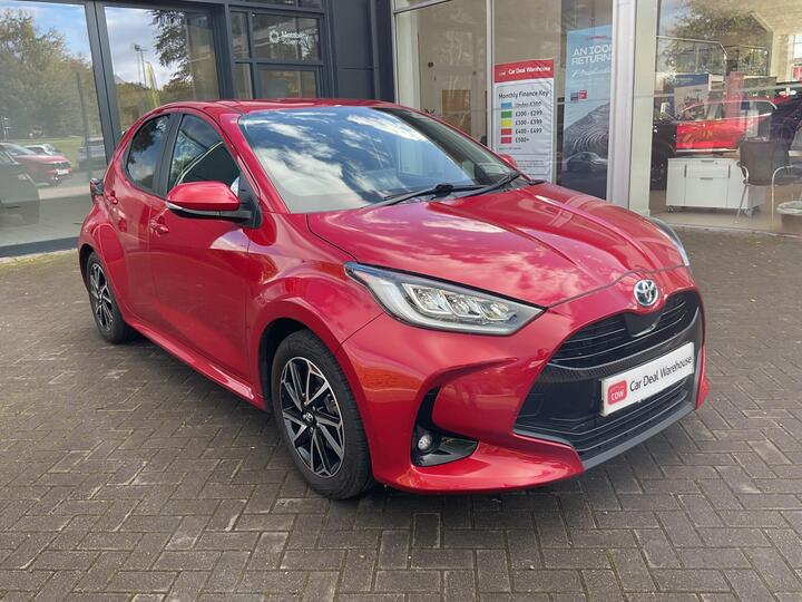 Toyota Yaris 1.5 VVT-h Design E-CVT Euro 6 (s/s) 5dr