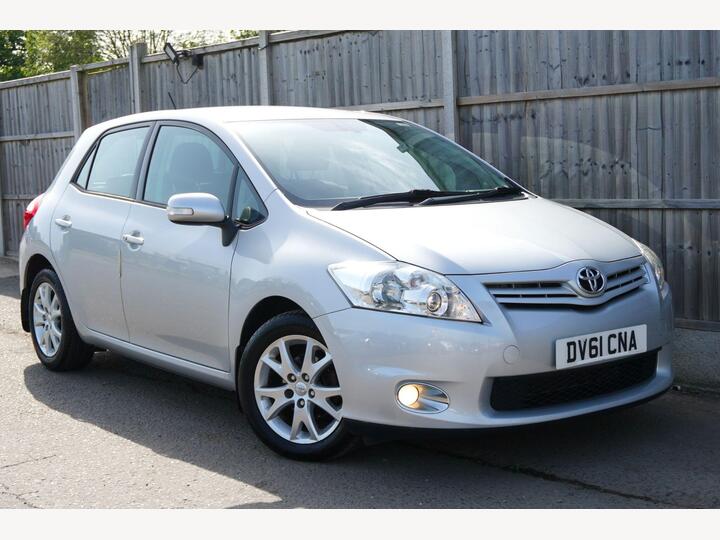 Toyota Auris 1.6 V-Matic TR MultiMode Euro 5 5dr