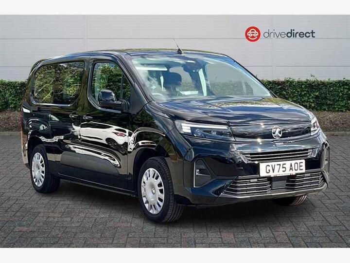 Vauxhall COMBO LIFE Electric 52kWh Design XL MPV Auto 5dr (11kW Charger)