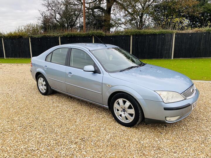 Ford Mondeo 2.0 Zetec 5dr