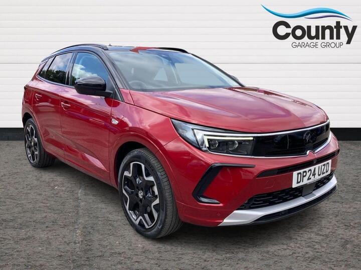 Vauxhall Grandland 1.6 14.2kWh Ultimate Auto Euro 6 (s/s) 5dr