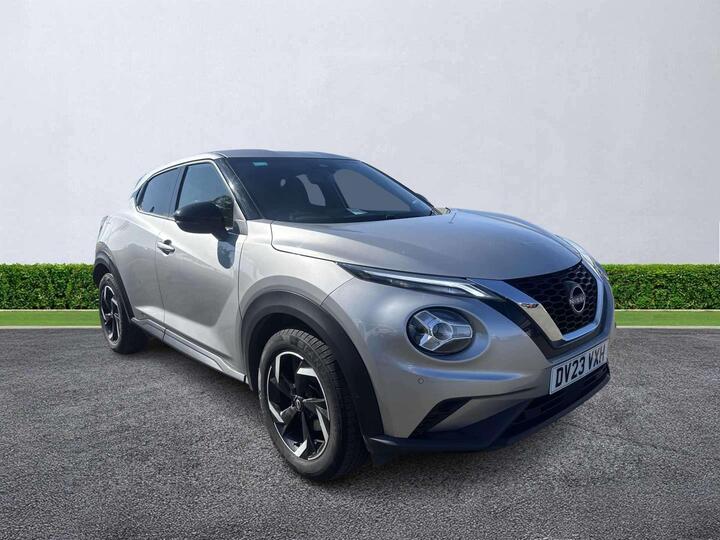 Nissan JUKE 1.0 DIG-T N-Connecta Euro 6 (s/s) 5dr