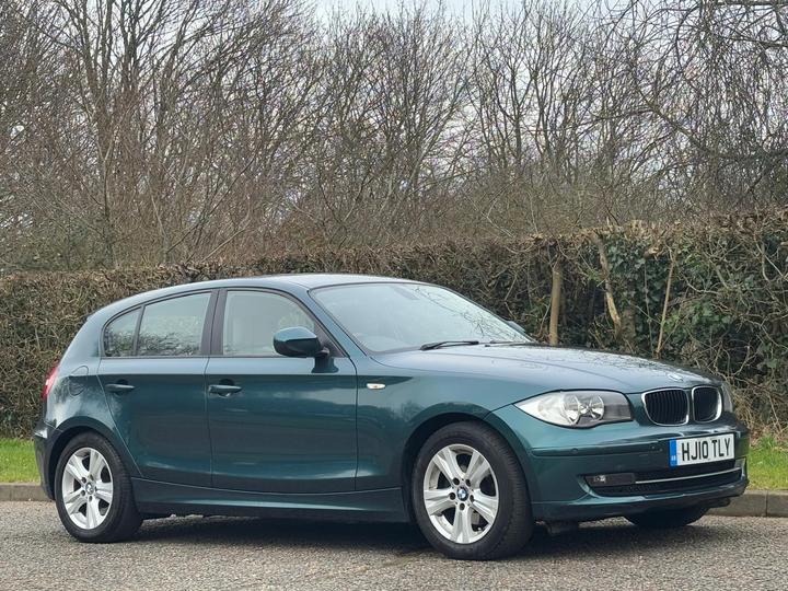 BMW 1 Series 2.0 118d SE Steptronic Euro 5 5dr