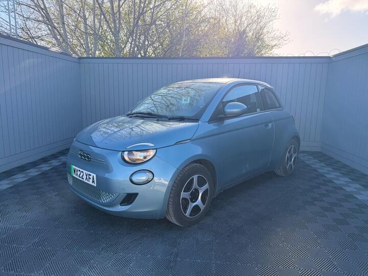 Fiat 500E 42kWh Passion Auto 3dr