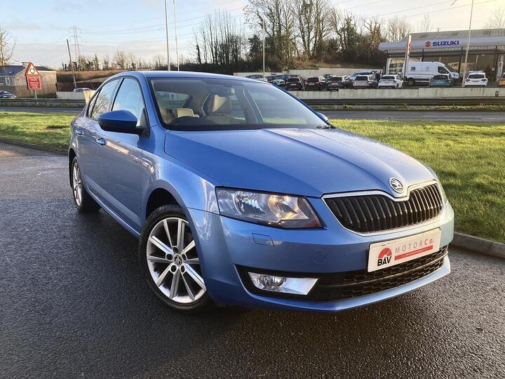 Skoda Octavia 2.0 TDI Elegance DSG Euro 5 (s/s) 5dr
