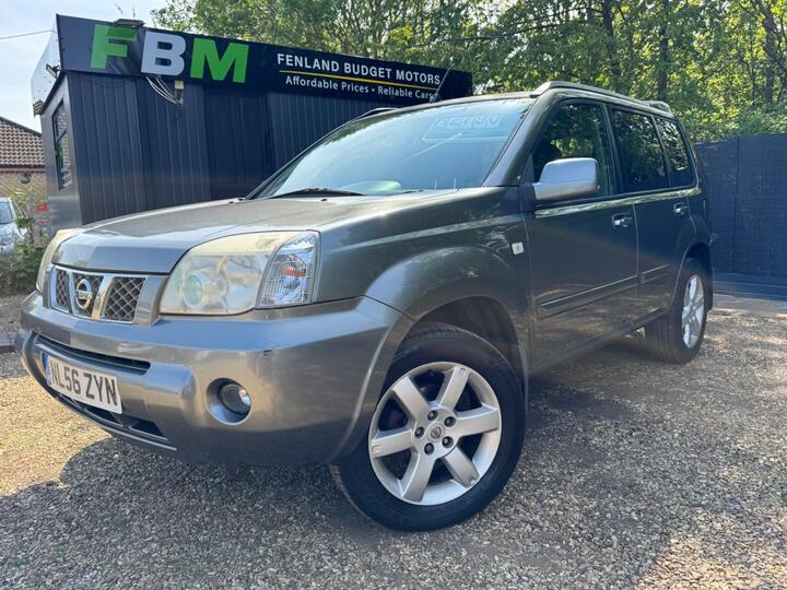Nissan X-Trail 2.2 DCi Columbia 5dr Nissan X-Trail 2.2 DCi Columbia 5dr
