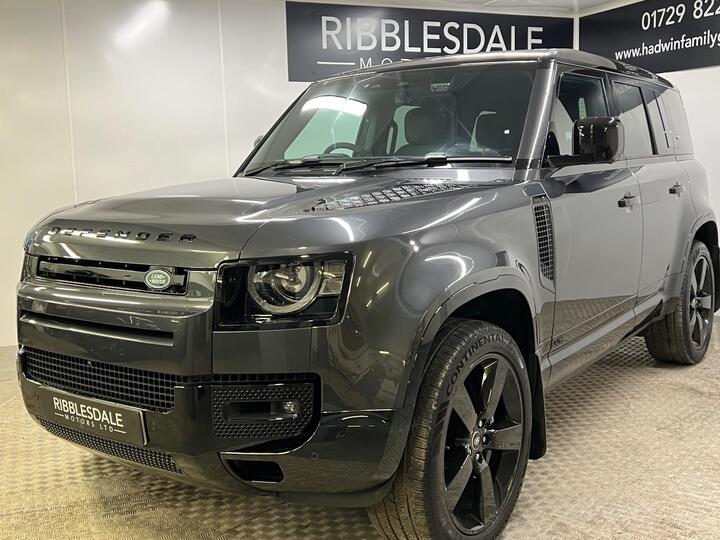 Land Rover Defender 110 5.0 P525 V8 Auto 4WD Euro 6 (s/s) 5dr