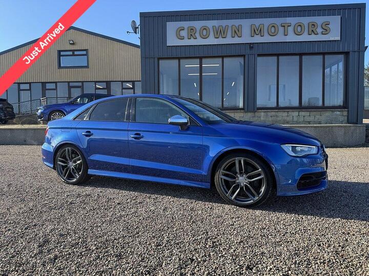 Audi S3 2.0 TFSI Quattro Euro 6 (s/s) 4dr (Nav)
