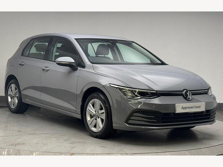 Volkswagen Golf 1.5 TSI Life Euro 6 (s/s) 5dr Volkswagen Golf 1.5 TSI Life Euro 6 (s/s) 5dr