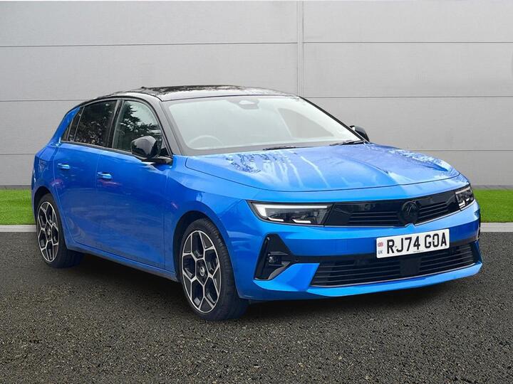 Vauxhall Astra 1.2 Turbo Ultimate Euro 6 (s/s) 5dr Vauxhall Astra 1.2 Turbo Ultimate Euro 6 (s/s) 5dr