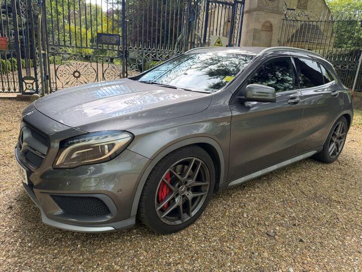 Mercedes-Benz GLA 2.0 GLA45 AMG SpdS DCT 4MATIC Euro 6 (s/s) 5dr