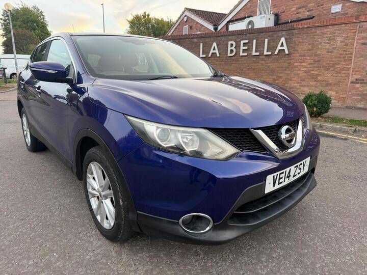 Nissan Qashqai 1.2 DIG-T Acenta 2WD Euro 5 (s/s) 5dr