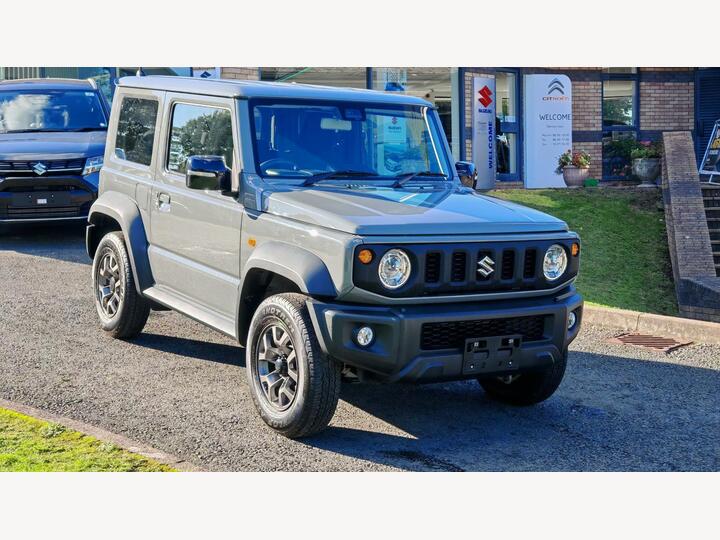 Suzuki Jimny Sierra JC 1.5 3dr Automatic ALLGRIP 4X4 Euro 6 (101 Ps) **Delivery Mileage & On Site With Us, Ready To Go !** Suzuki Jimny Sierra JC 1.5 3dr Automatic ALLGRIP 4X4 Euro 6 (101 Ps) **Delivery Mileage & On Site With Us, Ready To Go !**