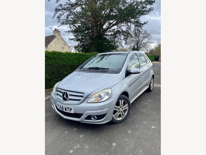 Mercedes-Benz B Class 2.0 B180 CDI SE 5dr Mercedes-Benz B Class 2.0 B180 CDI SE 5dr