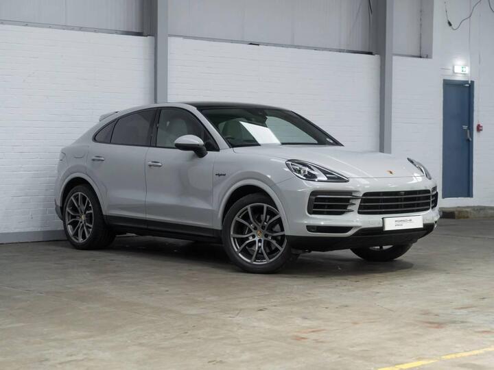 Porsche Cayenne 3.0 V6 E-Hybrid 17.9kWh Platinum Edition TiptronicS 4WD Euro 6 (s/s) 5dr (3.6kW Charger)