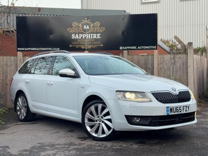 Skoda Octavia 2.0 TDI Laurin & Klement DSG Euro 5 (s/s) 5dr Skoda Octavia 2.0 TDI Laurin & Klement DSG Euro 5 (s/s) 5dr
