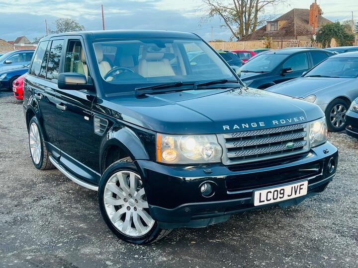 Land Rover Range Rover Sport 2.7 TD V6 HSE Station Wagon 5dr Land Rover Range Rover Sport 2.7 TD V6 HSE Station Wagon 5dr
