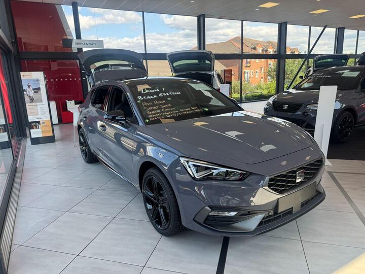 SEAT Leon 1.5 TSI FR Black Edition Euro 6 (s/s) 5dr