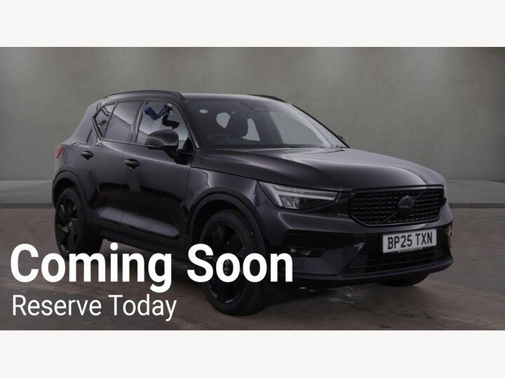 Volvo XC40 2.0 B4 MHEV Plus Black Edition DCT Auto Euro 6 (s/s) 5dr