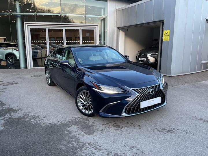 Lexus ES 2.5 300h Takumi E-CVT Euro 6 (s/s) 4dr