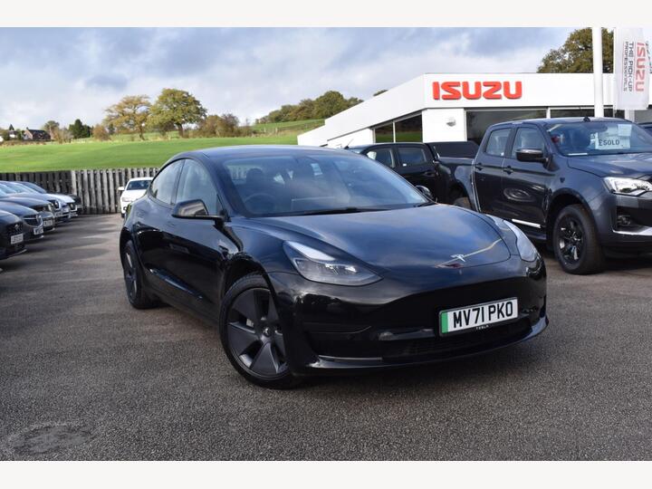 Tesla Model 3 Standard Range Plus Auto RWD 4dr