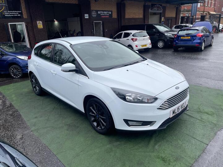 Ford Focus 1.0T EcoBoost Titanium Euro 6 (s/s) 5dr