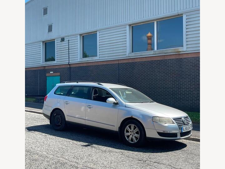 Volkswagen Passat 2.0 TDI SE Euro 4 5dr