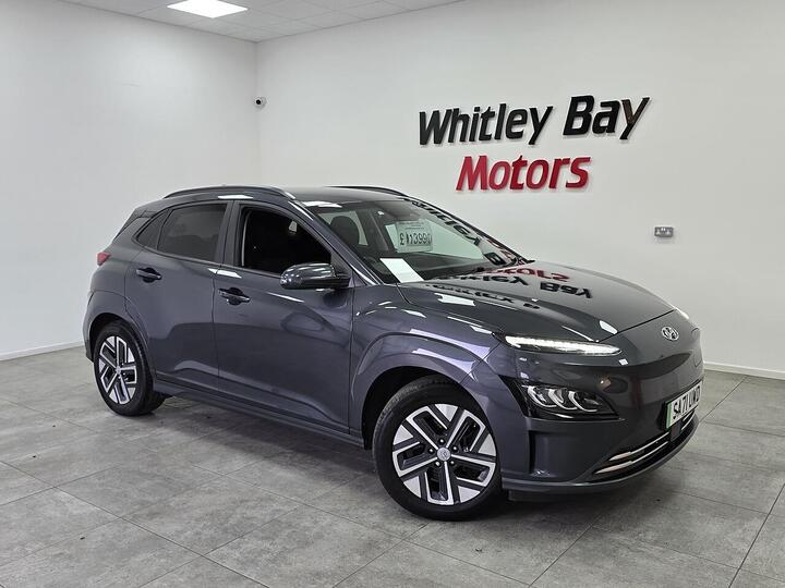 Hyundai KONA 64kWh Premium Auto 5dr (10.5kW Charger) Hyundai KONA 64kWh Premium Auto 5dr (10.5kW Charger)