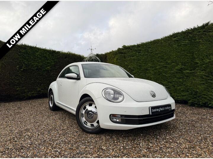 Volkswagen BEETLE 1.6 TDI BlueMotion Tech Design Euro 5 (s/s) 3dr