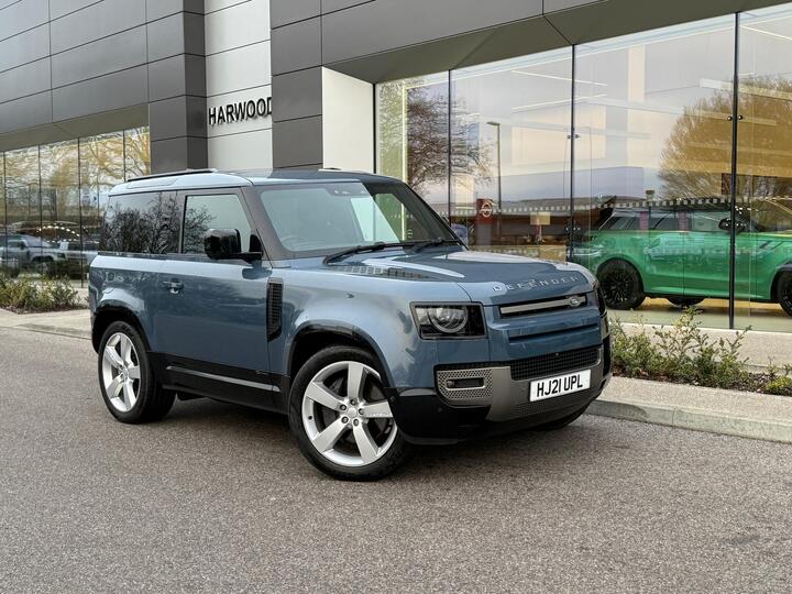 Land Rover Defender 90 3.0 D250 MHEV X-Dynamic HSE Auto 4WD Euro 6 (s/s) 3dr