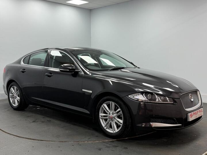 Jaguar XF 2.2d Luxury Auto Euro 5 (s/s) 4dr