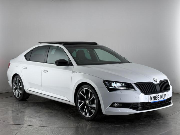Skoda Superb 1.5 TSI ACT SportLine Plus DSG Euro 6 (s/s) 5dr Skoda Superb 1.5 TSI ACT SportLine Plus DSG Euro 6 (s/s) 5dr