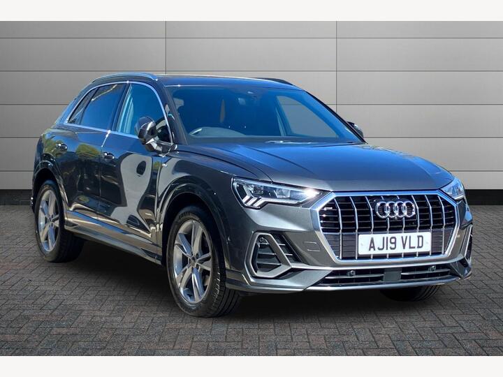 Audi Q3 1.5 TFSI CoD 35 S Line S Tronic Euro 6 (s/s) 5dr